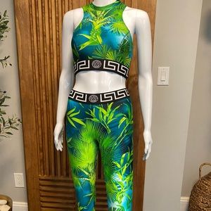 ❌SOLD!❌Versace jungle print top and legging set BRAND NEW WITH TAGS